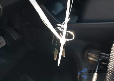 2022 Honda Hr-V 2Wd Lx from USA, damaged, VIN 3CZRU5H30NM718329